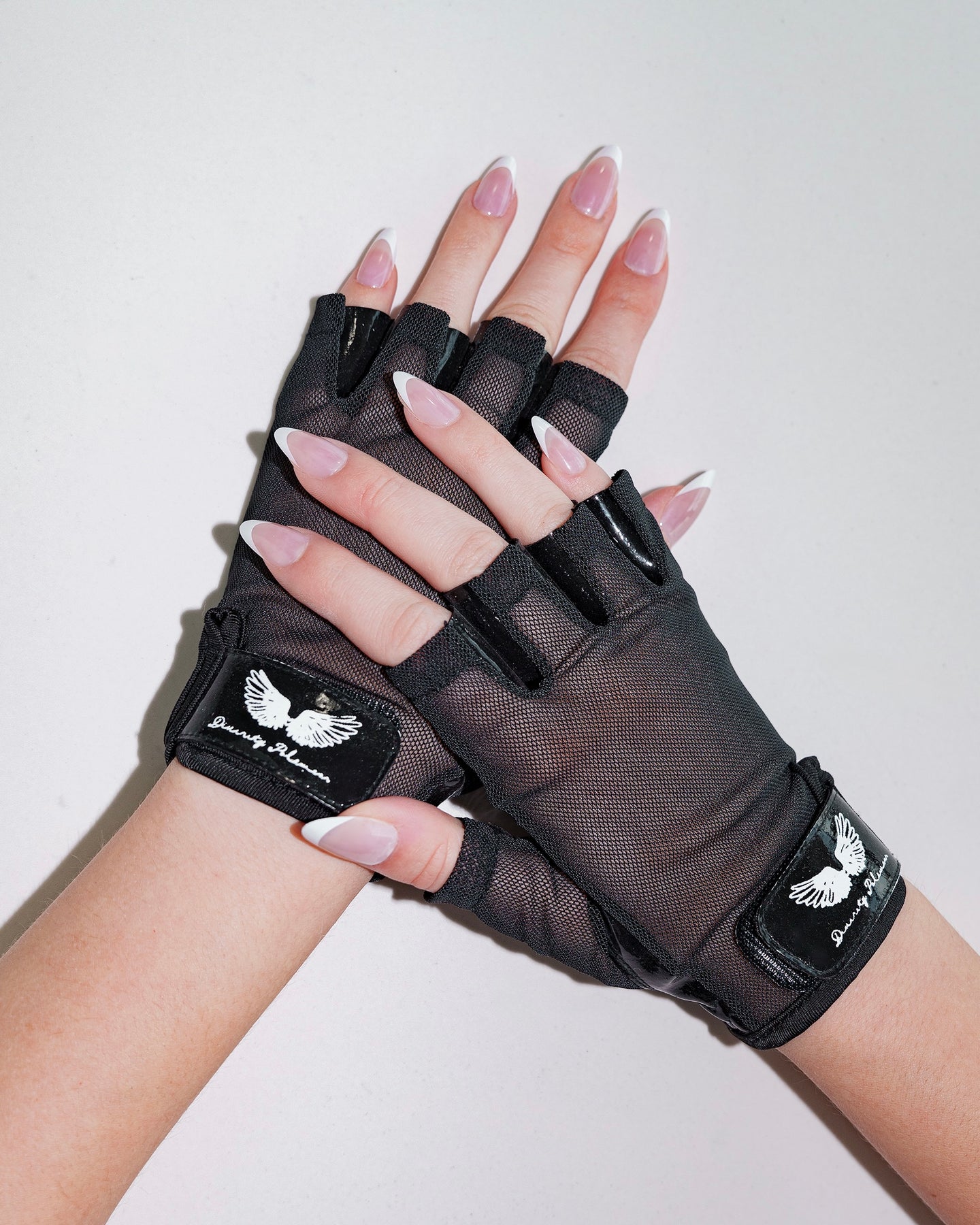 Sticky Grippy Mesh Gloves for Pole Dancing M