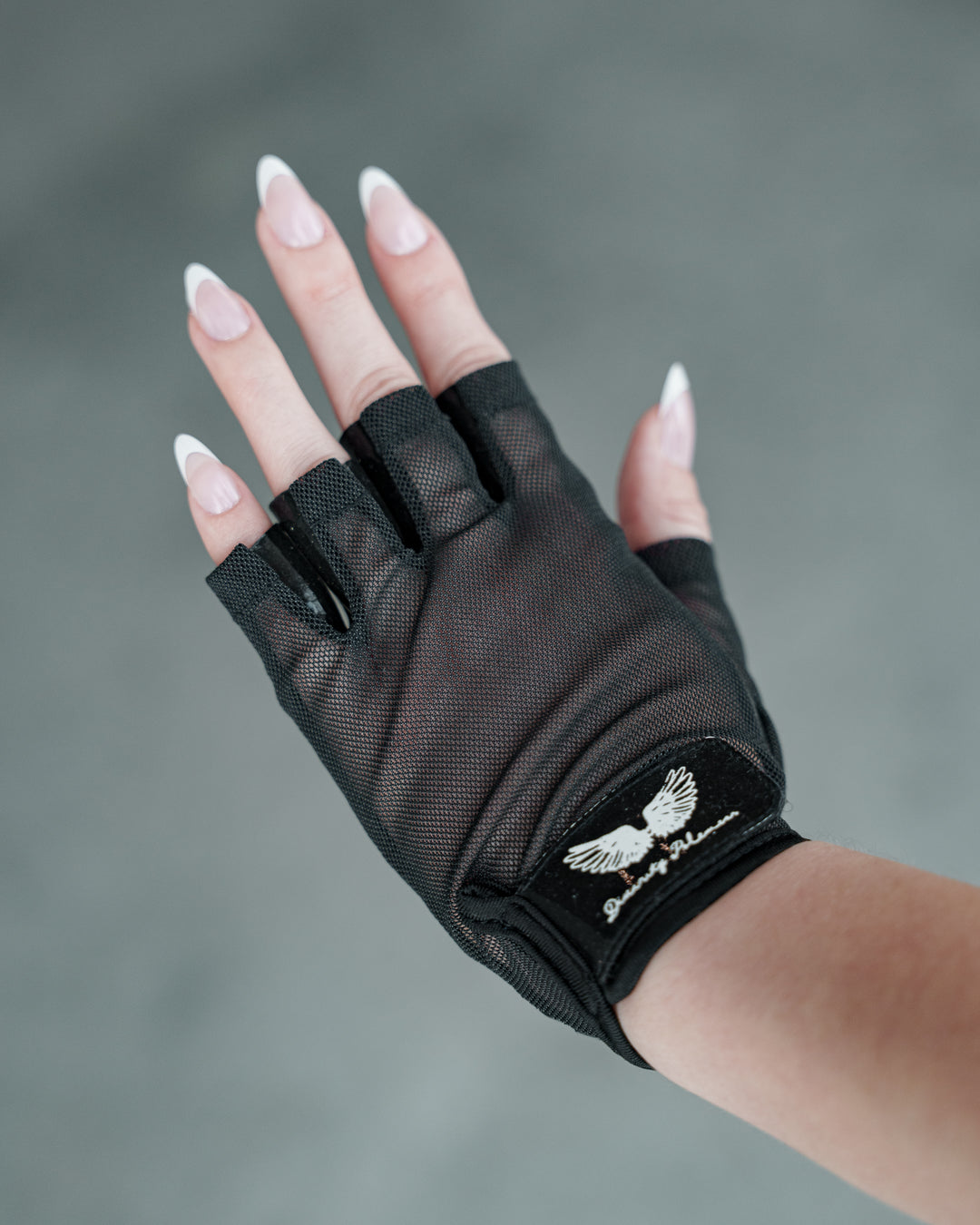 Mesh Grippy Gloves
