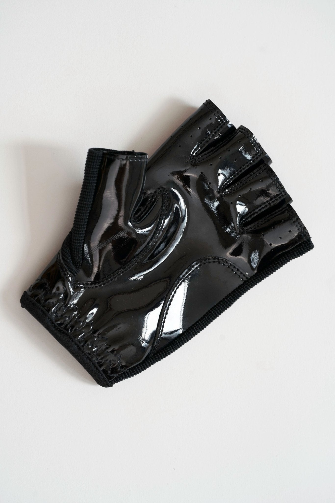Grippy Gloves (Black) - Divinity Polewear